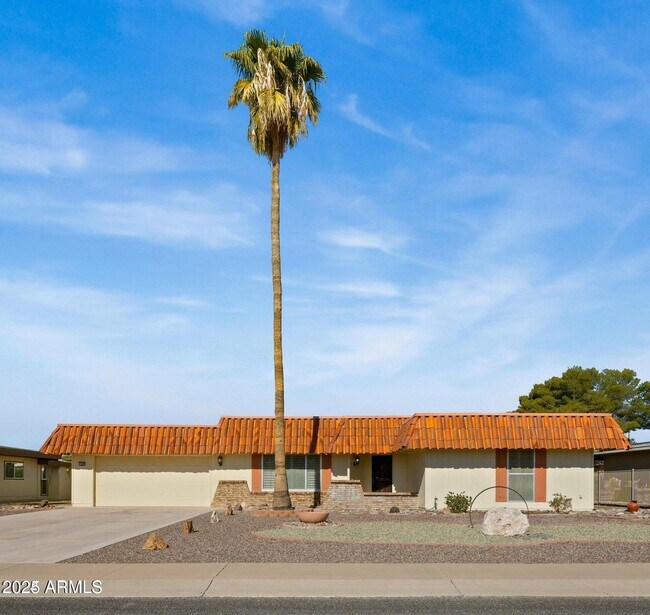 Building Photo - 11022 W Boswell Blvd