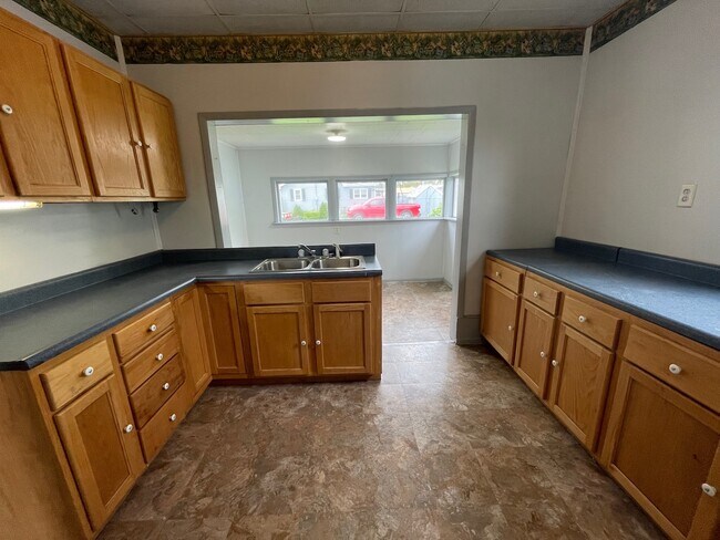 Foto del edificio - 501 Ave B