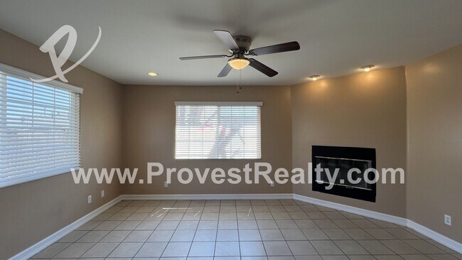 Building Photo - Spruce St 16319* / Spruce Street Investmen...