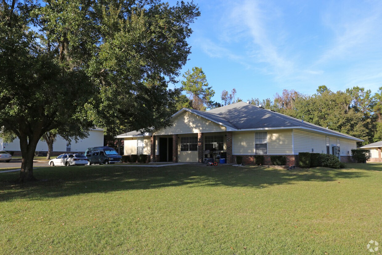 Foto del edificio - Villas of Shady Oaks