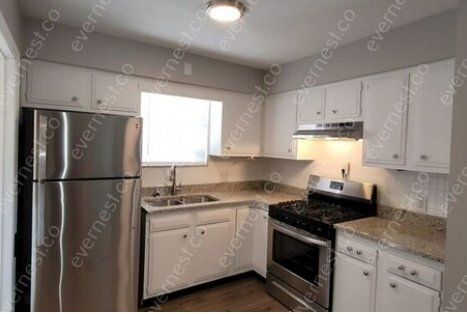 Foto del edificio - 3234 Algonquin Pkwy