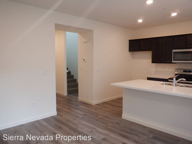 Foto del edificio - 3 br, 2.5 bath House - 4730 Black Falcon