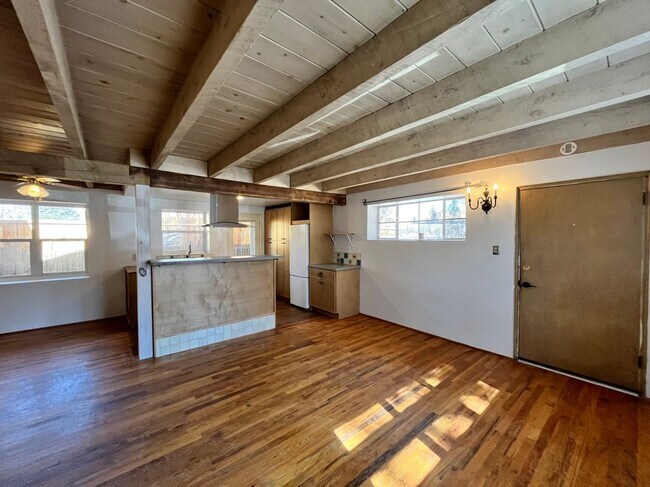 Foto del edificio - 410 Liebert St