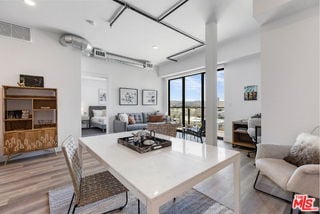 Building Photo - 3800 Mentone Ave