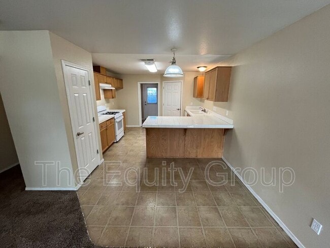 Building Photo - 360 E Kanai Ave