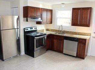 Primary Photo - 346 Brown St