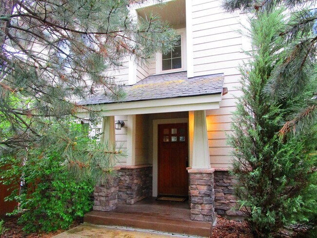 Building Photo - Montana Paradise