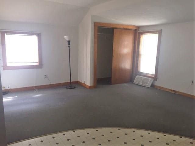 Building Photo - 241 Squantum Rd