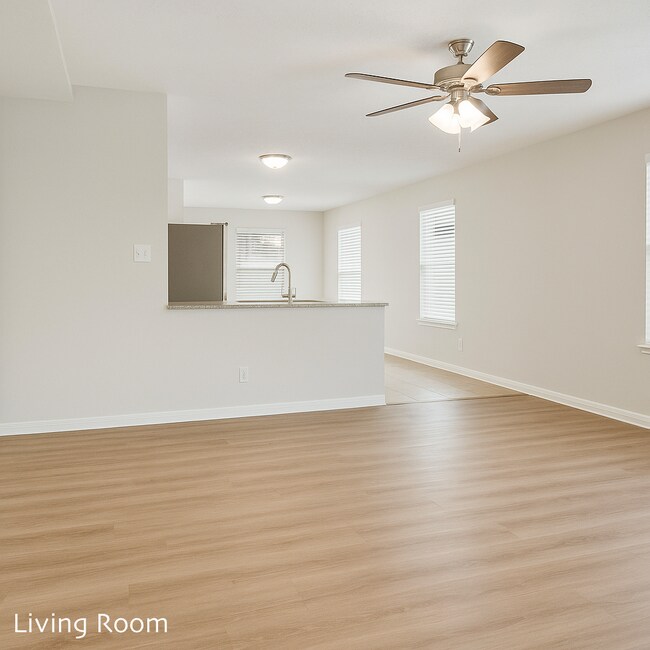 Foto del edificio - 16782 Fallen Timbers Dr