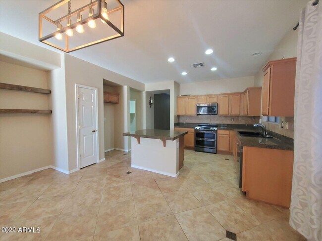 Foto del edificio - 39802 N Iron Horse Way