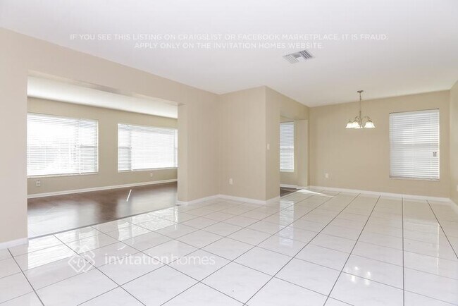 Foto del edificio - 926 SE 25th Terrace