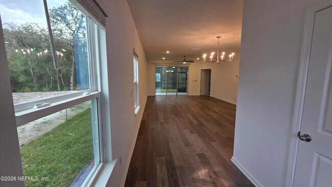 Foto del edificio - 644 Farmfield Dr