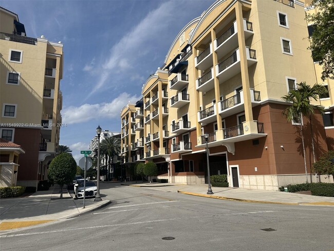Building Photo - 8390 SW 72nd Ave