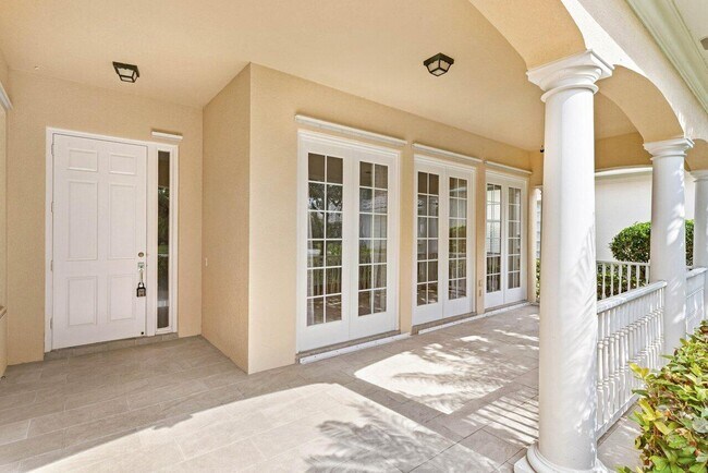 Foto del edificio - 8033 Kaliko Ln