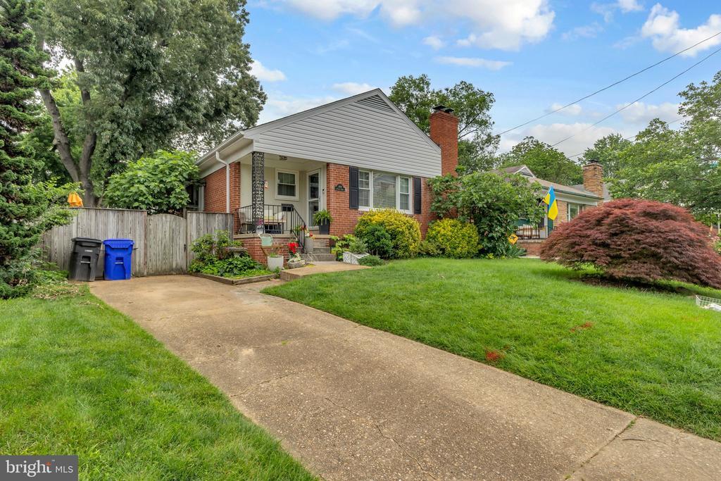 Foto principal - 809 S Veitch St