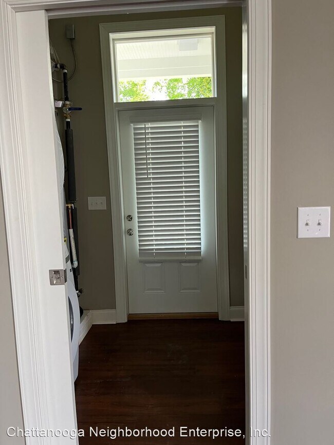 Foto del edificio - 2 br, 1 bath House - 2121 Vance Ave.