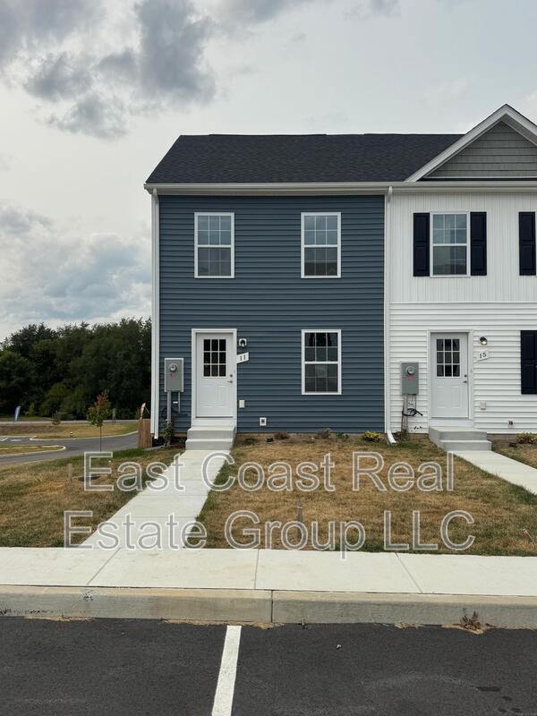 Primary Photo - 11 Snowdrop Ct