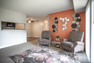 2BR,2BA,-900SF Model - Grafton Station