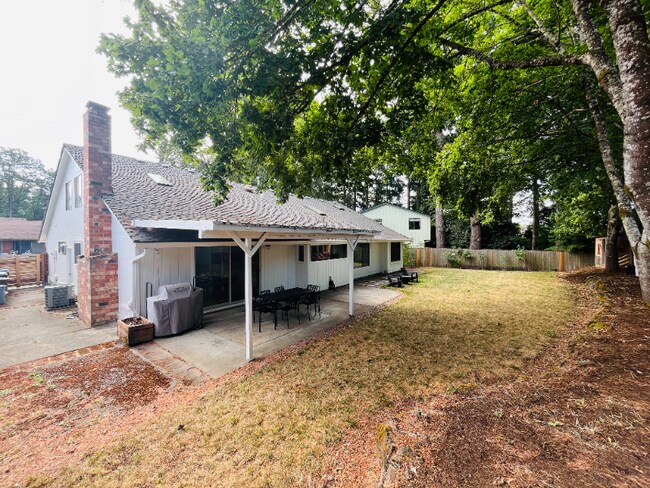 Foto del edificio - 16985 NW Somerset Dr