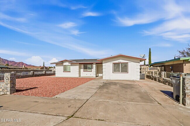 Foto del edificio - 5101 Dearborne Dr