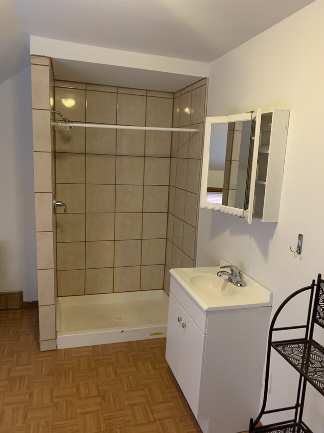 Foto del edificio - 2455 Professor Ave