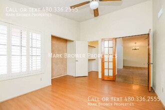 Building Photo - 4169 W Gary Dr