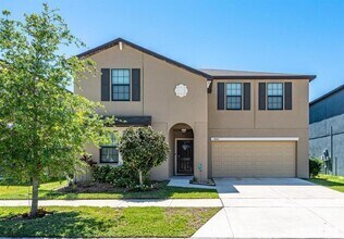 Building Photo - 9650 Sage Creek Dr