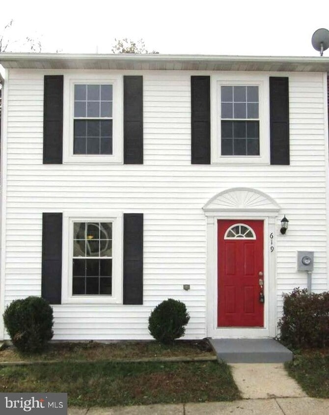 619 Hemlock Ct, La Plata, MD 20646 Townhouse for Rent in La Plata, MD