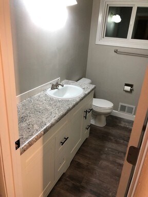 Primary Photo - Spacious 3 bedrooms and 2 bathrooms home