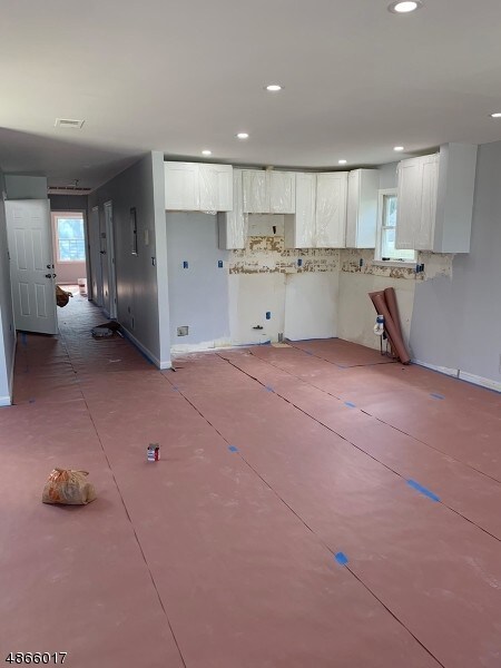 Building Photo - 363 Highland Ave
