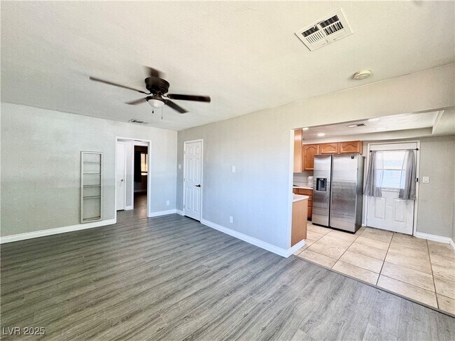 Foto del edificio - 632 National St