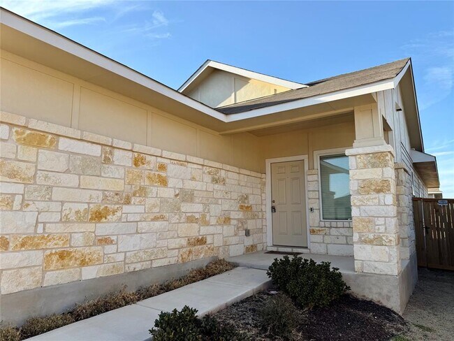 Foto del edificio - 345 The Bad Wy