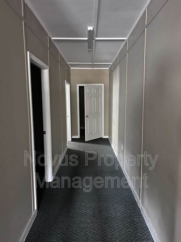 Foto del edificio - 2148 Bankhead Hwy