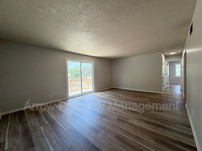Foto del edificio - 515 N 13th St