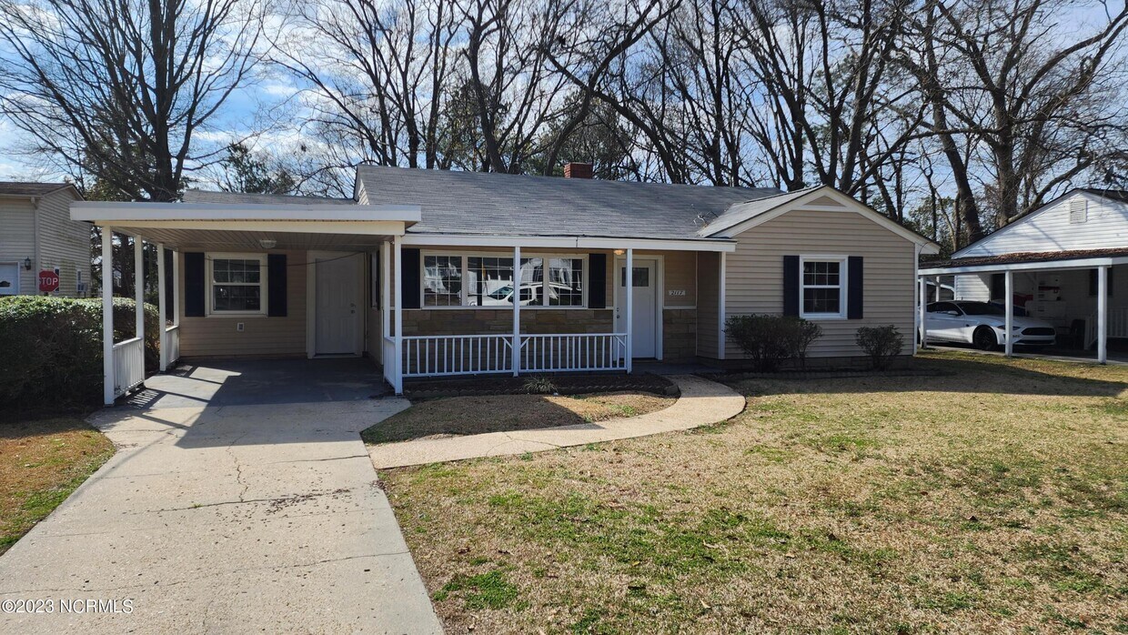 2117 S Village Dr, Greenville, NC 27834 House Rental in Greenville