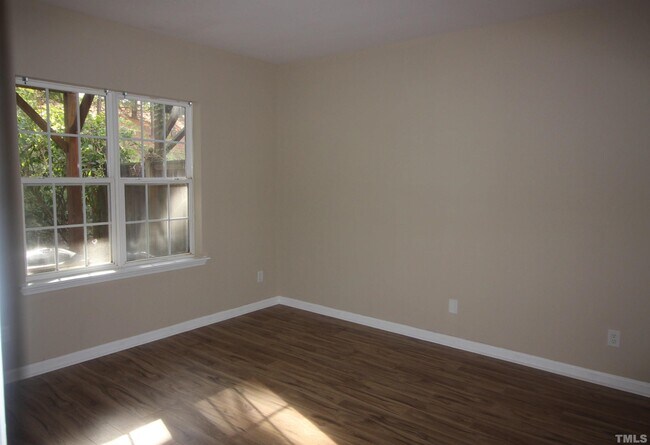 Foto del edificio - 320 Ruby Walk Dr