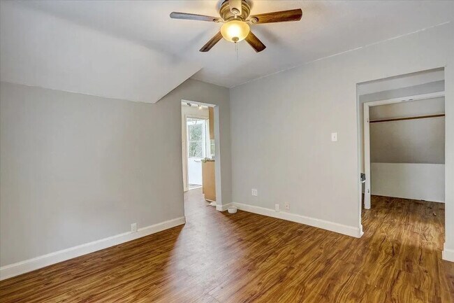 Fotografía del edificio - 2210 Winnebago St