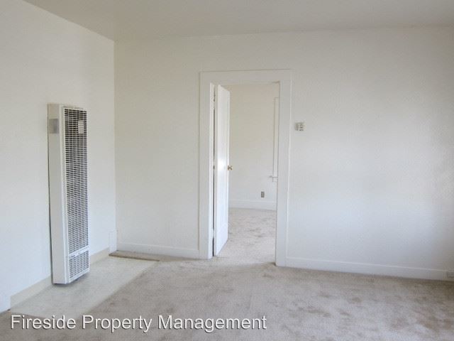 Building Photo - 390 E Santa Clara St
