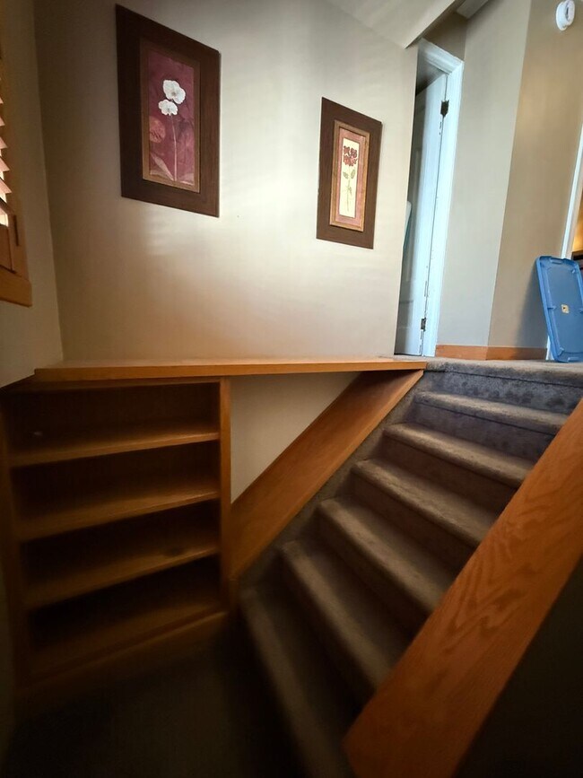 Foto del edificio - 209 S Goodman St