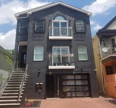 Building Photo - 134 Bostwick Ave