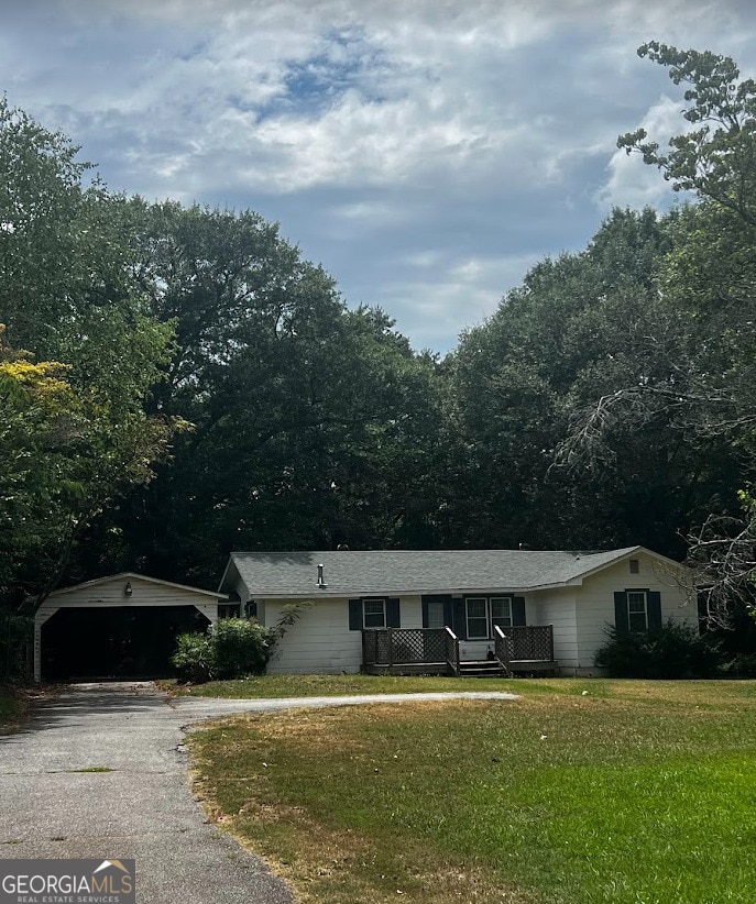 Primary Photo - 582 Benson St