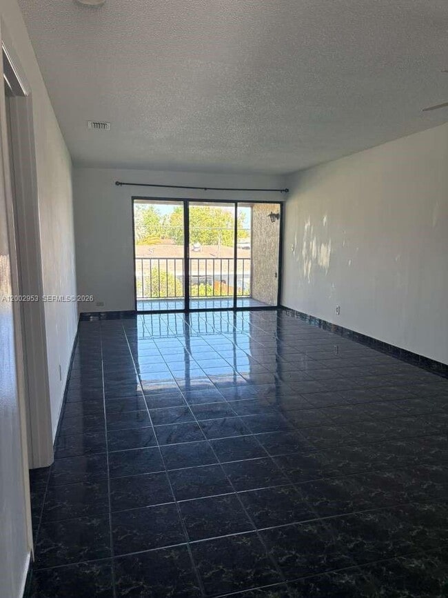 Building Photo - 5937 Forest Hill Blvd