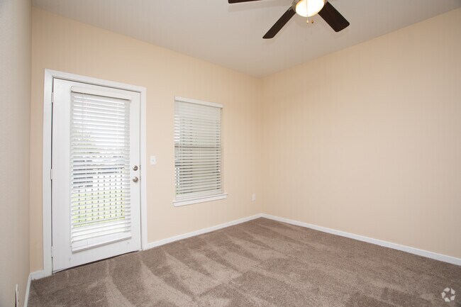 2HAB, 2BA - 1024SF habitación - Cibolo Crossing Apartments