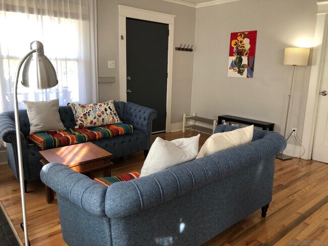 Foto del edificio - 2925 Webster Ave