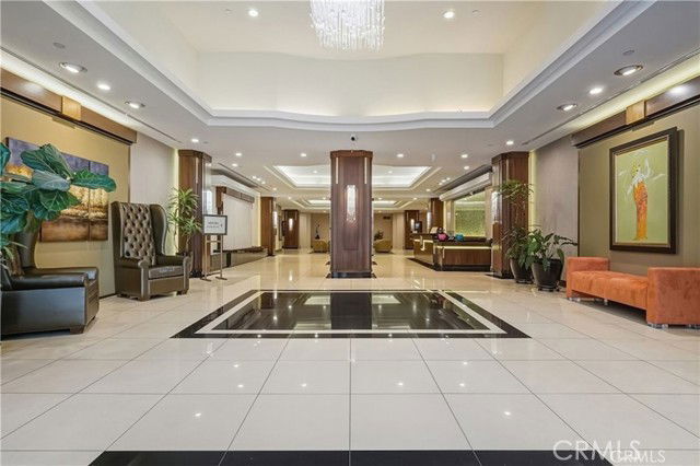 Building Photo - 343 Pioneer Dr