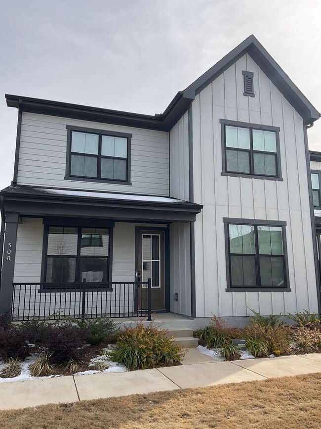 Building Photo - 308 Ardmore Dr