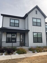 Building Photo - 308 Ardmore Dr