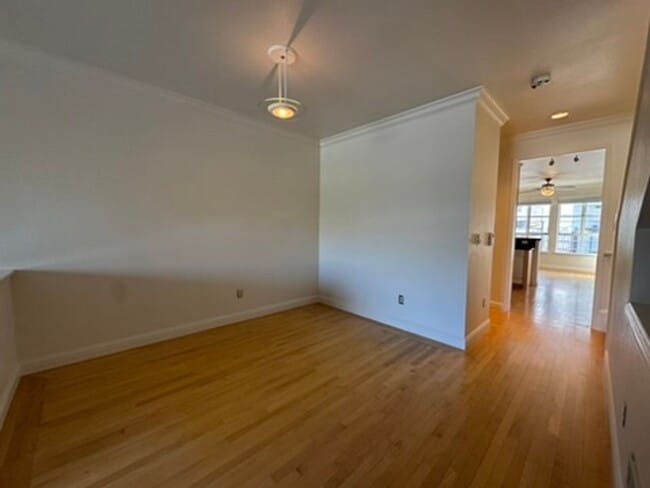 Building Photo - 280 Portola Dr