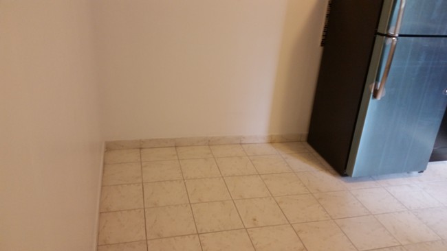 Foto del edificio - 9323 218th St