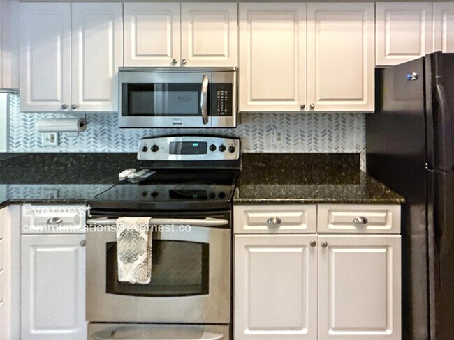 Foto del edificio - 4550 SE 5th Pl